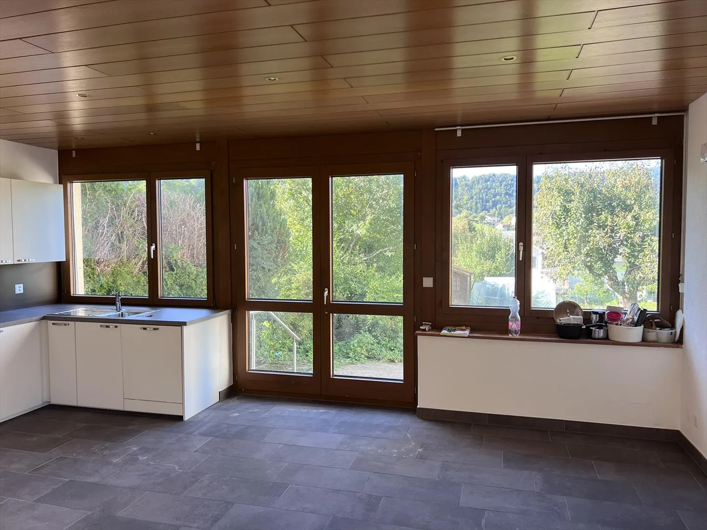 Independent apartment for rent - Photo 6 of 8