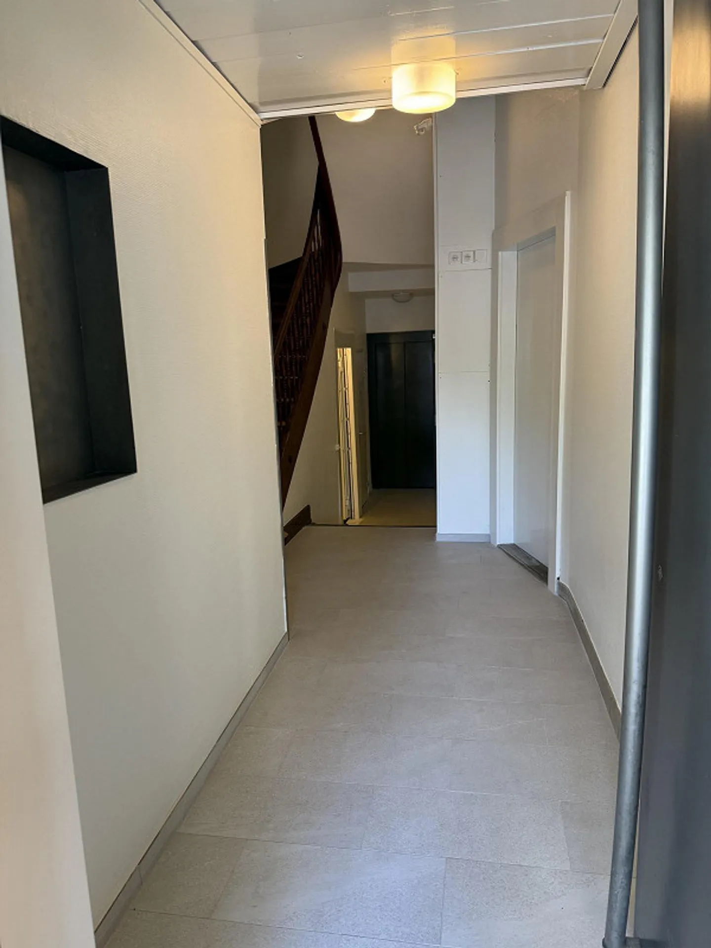 Appartamento 3.5 stanze in una posizione centrale - Foto 2 di 17