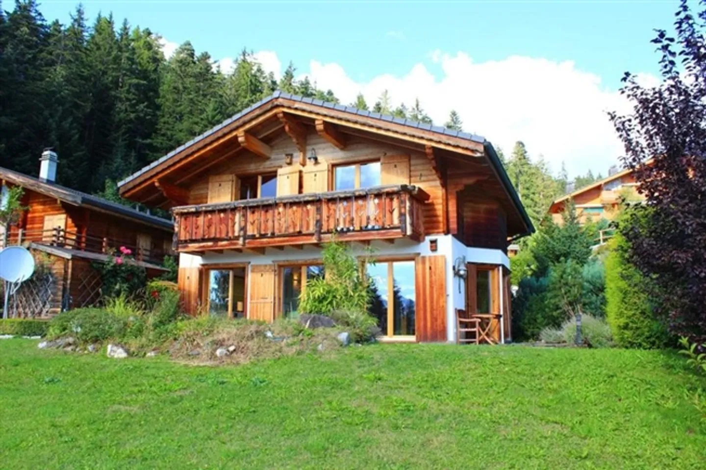 «Charmantes Chalet in der Nähe des Zentrums von Crans mit Sauna und Garten» - Foto 1 von 13