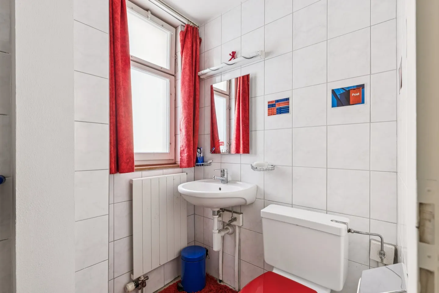 City Loft with 3 Garages - Photo 8 of 11