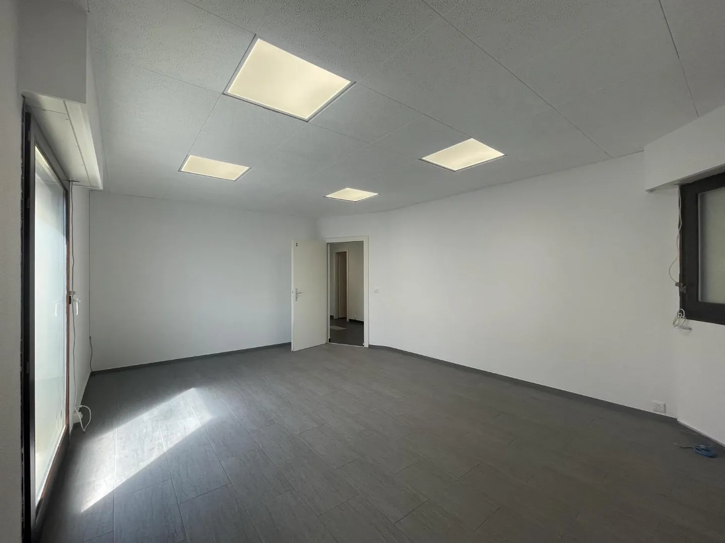 ZU VERMIETEN? BÜRO / BERUFLICHER RAUM IN BOGIS-BOSSEY - Foto 2 von 5