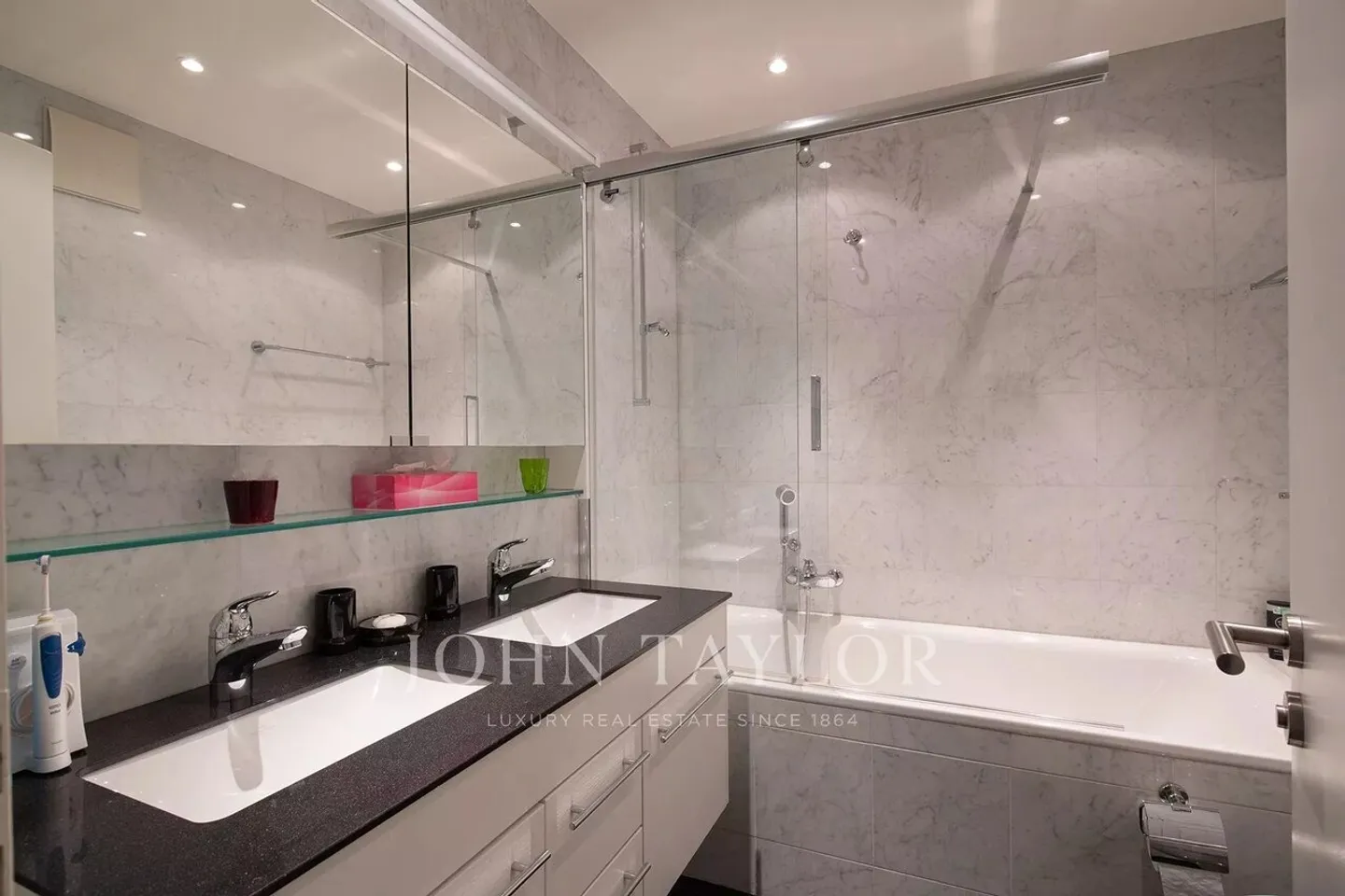 Seltene und prächtige Penthouse-Duplex im Zentrum von Crans-Montana - Foto 8 von 11