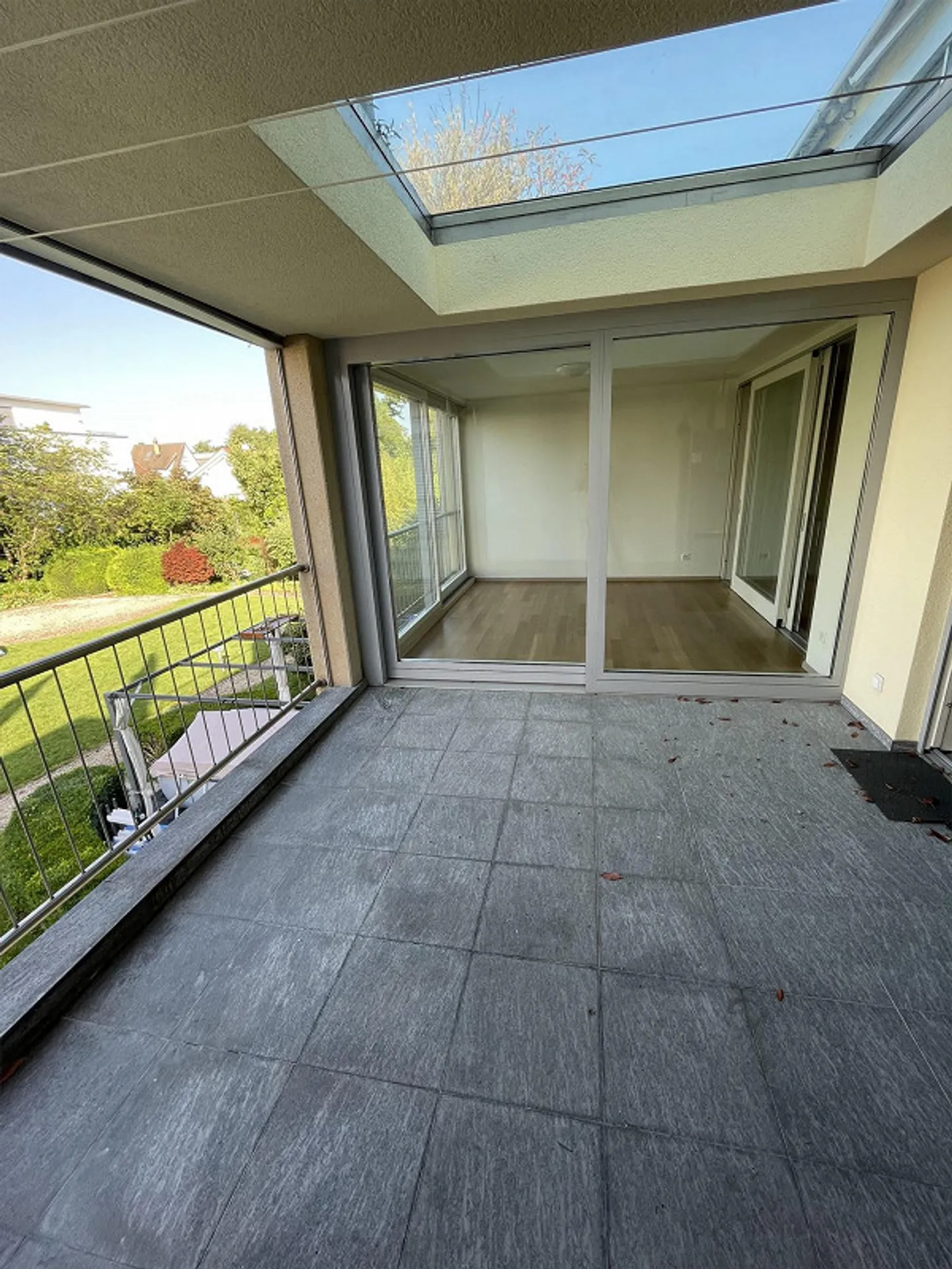 Luxurious 4.5 Maisonette Apartment in Binningen for Rent - Photo 18 of 27