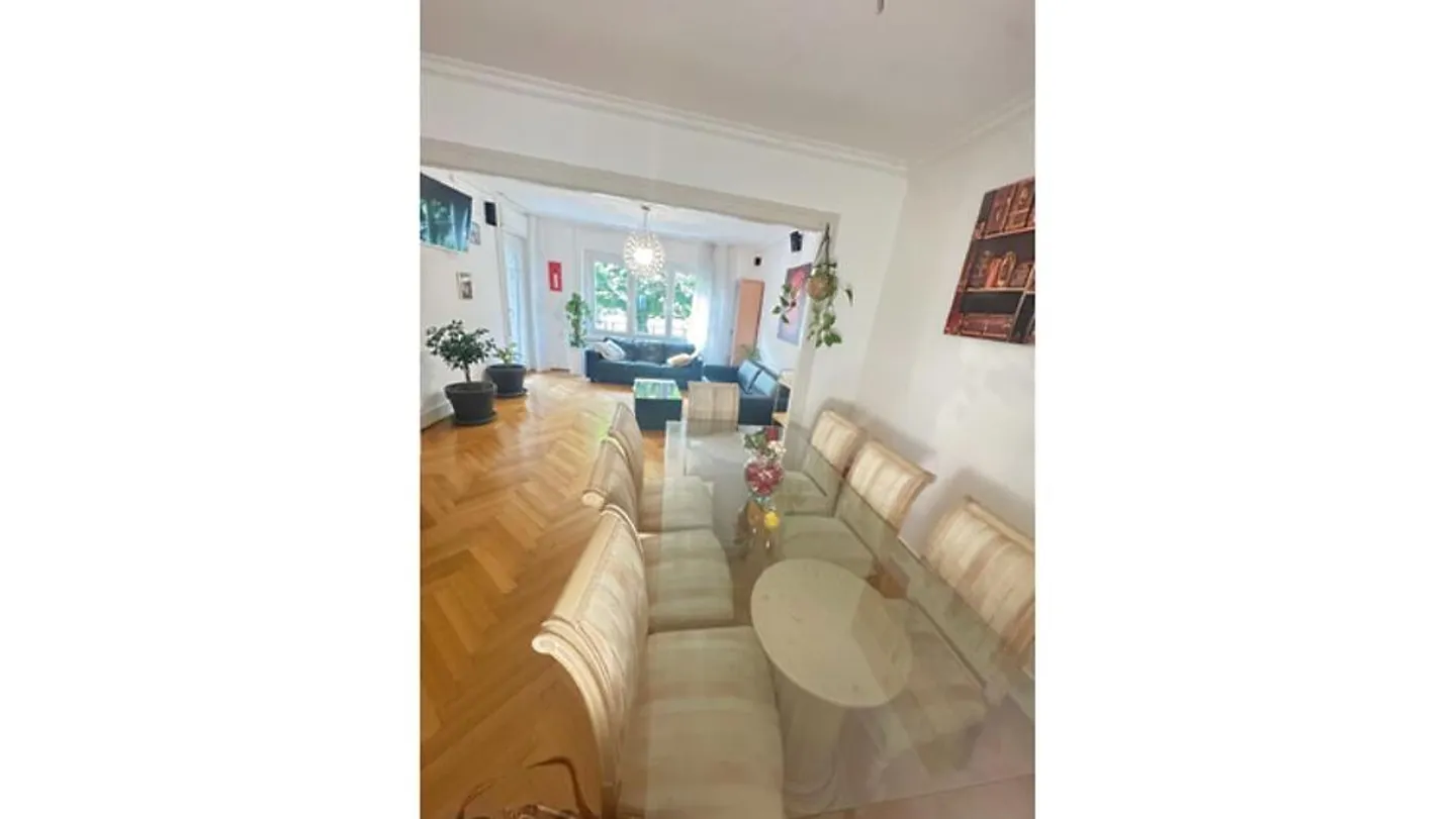 2-ZIMMER-WOHNUNG IN PULLY (VD), MÖBLIERT - Foto 2 von 8