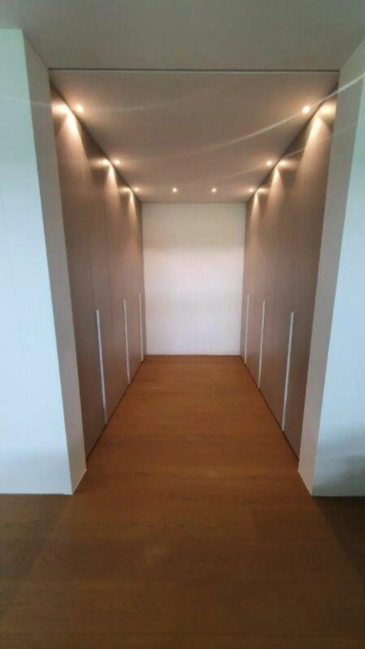Prestigioso appartamento  4.5 locali a Maroggia - Foto 6 di 12