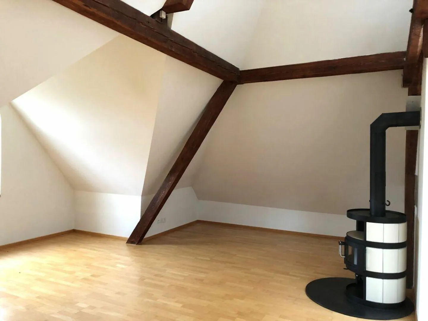 Maisonette in Jugendstilhaus am Rosenberg - Foto 1 von 10