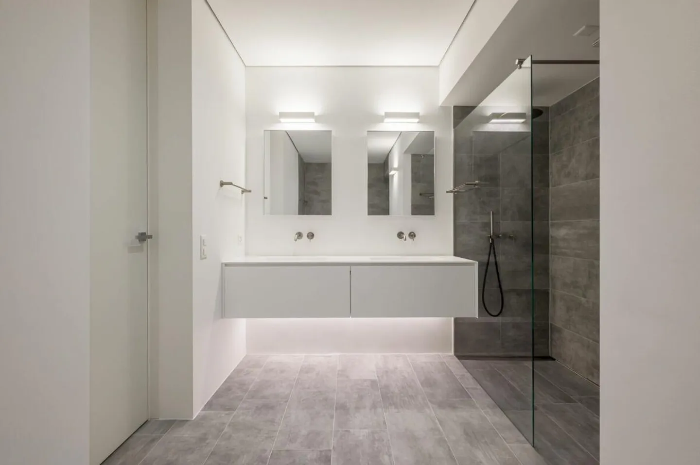 Prestigioso appartamento  4.5 locali a Maroggia - Foto 5 di 12