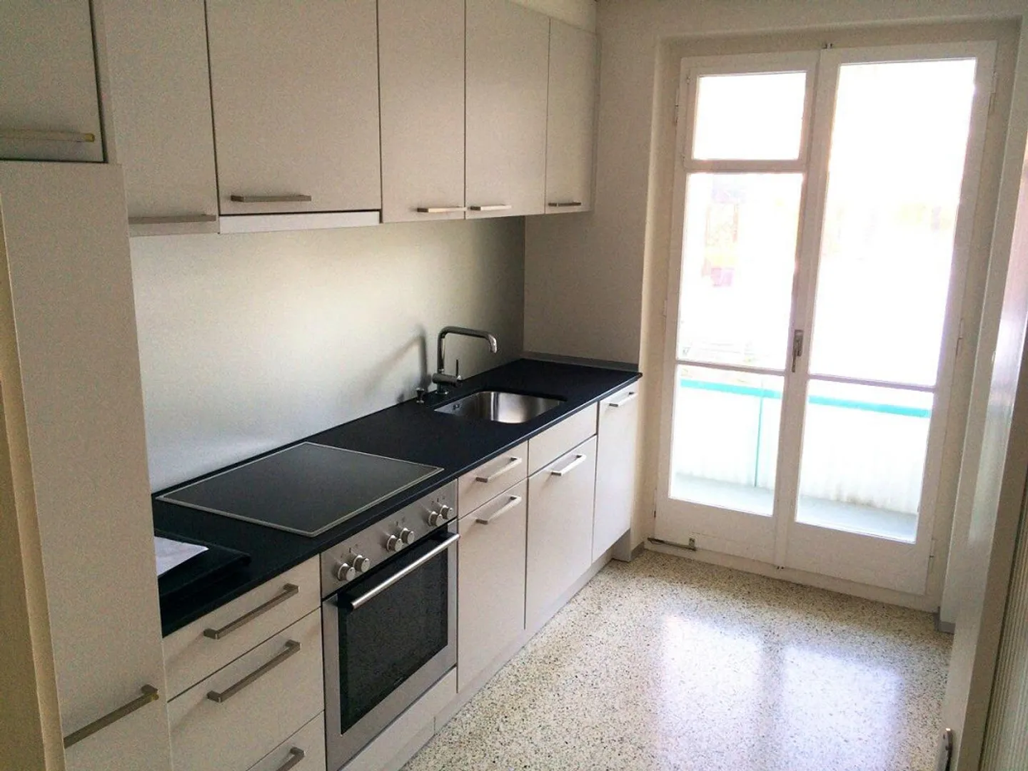 Charmant appartement de 3 pièces - Photo 2 sur 9