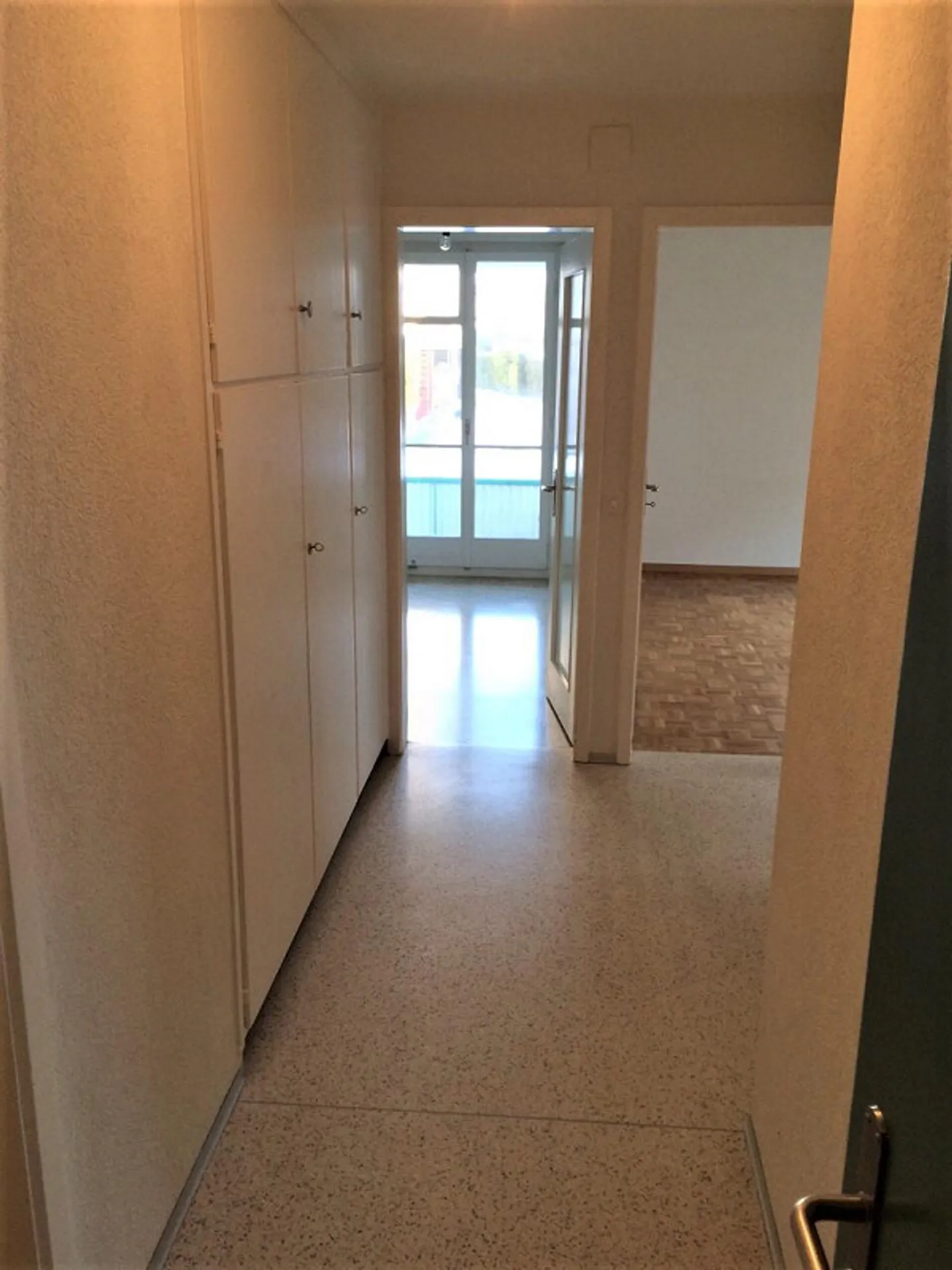 Charmant appartement de 3 pièces - Photo 6 sur 9
