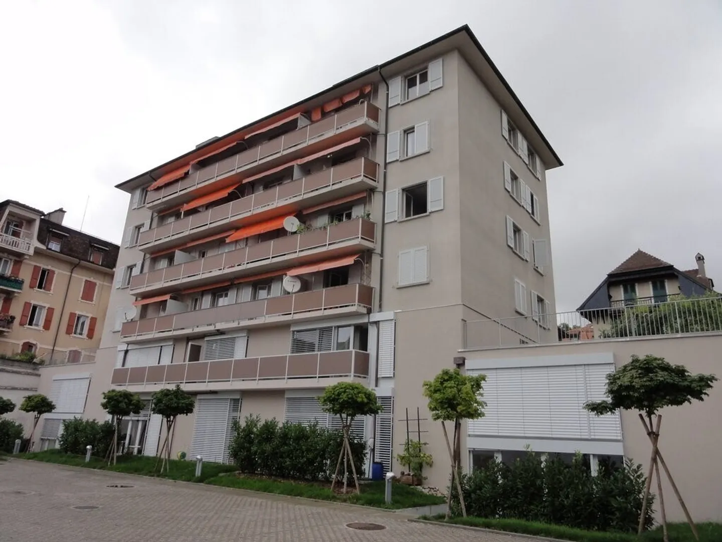 Außenparkplatz - Bergières-Viertel - Foto 1 von 1