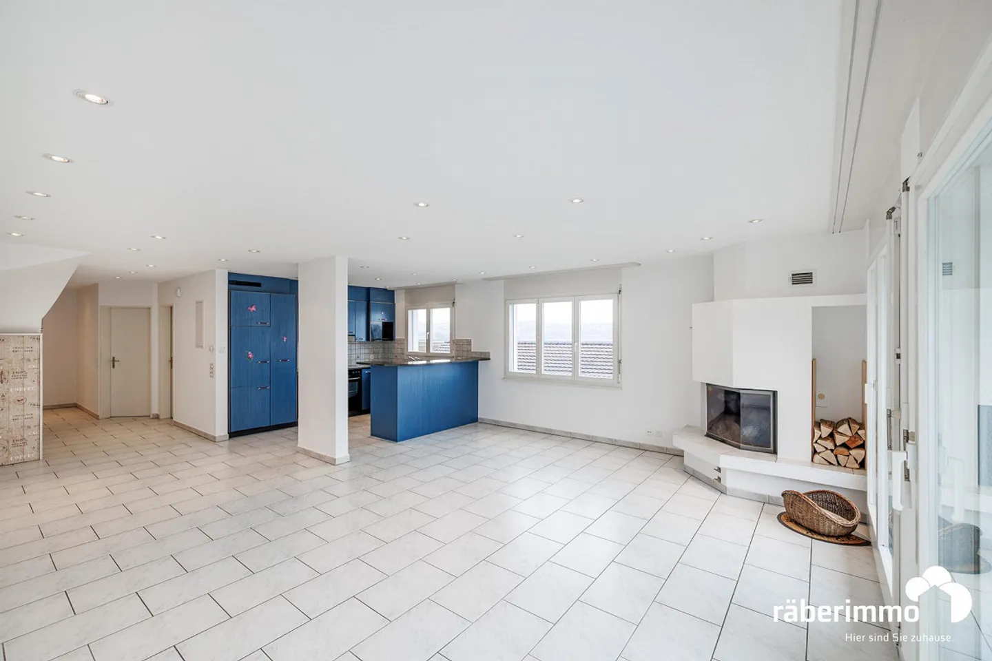 APPARTAMENTO MAISONETTE CON VISTA LONTANA - Foto 4 di 14