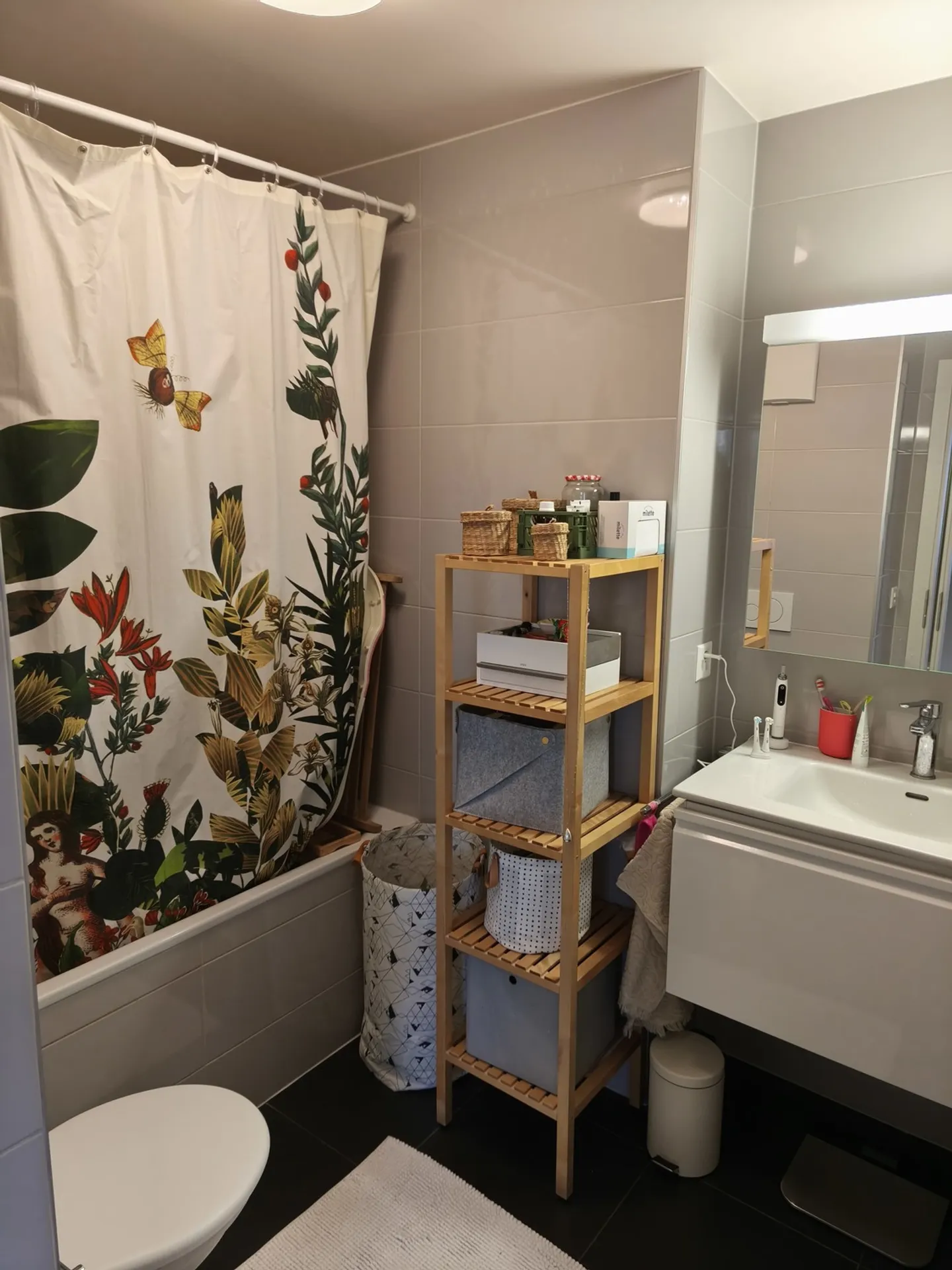 Appartamento moderno vicino alla metro - Foto 7 di 8