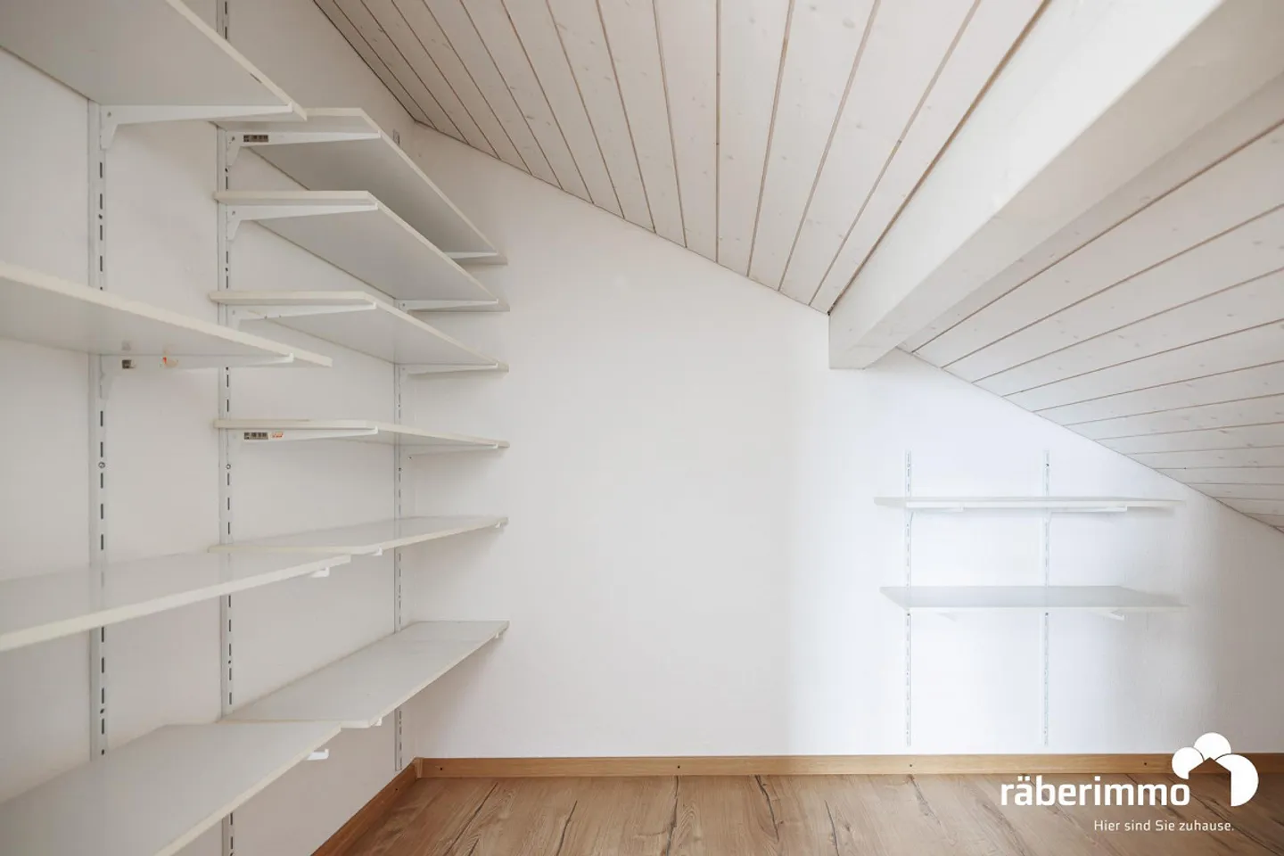 APPARTAMENTO MAISONETTE CON VISTA LONTANA - Foto 9 di 14