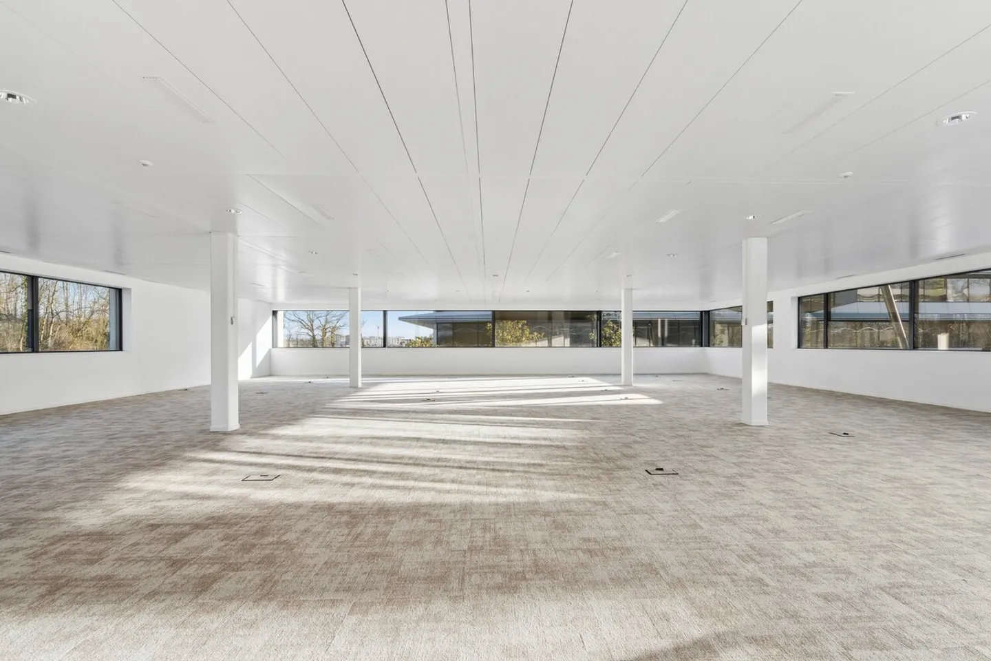 Büro von 181 m² zur Miete in Terre Bonne - Foto 2 von 6