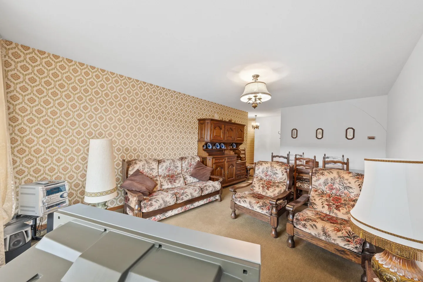 Appartamento 3.5 locali a Cheseaux, da reinventare secondo i tuoi gusti - Foto 3 di 13