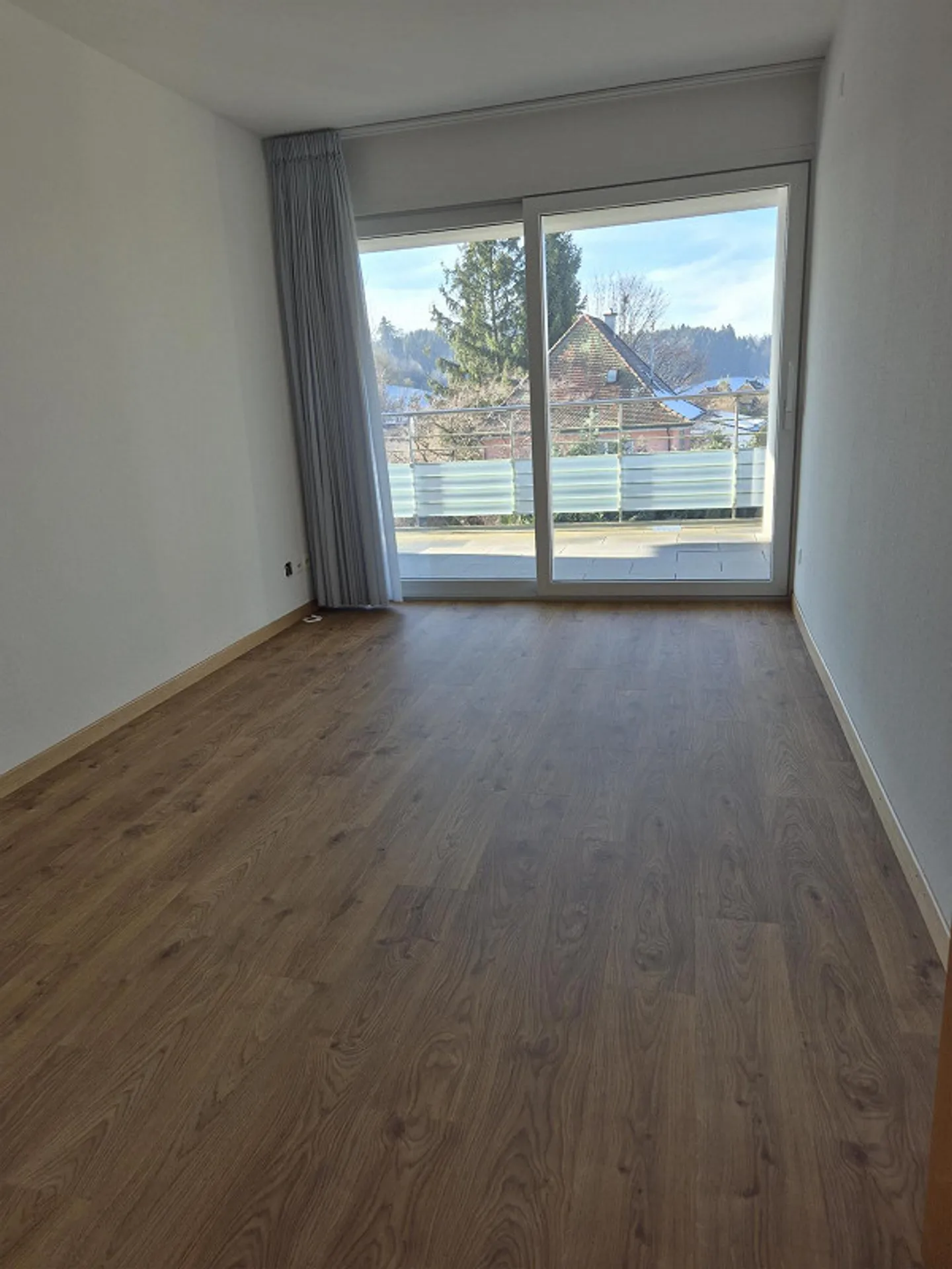 5.5-Room Apartment in Prime Location Including Parking Space - Photo 10 of 16