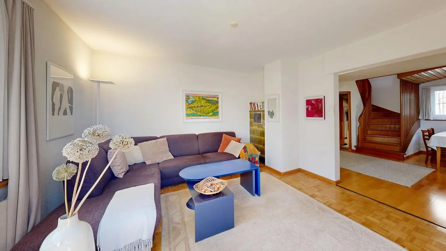 Freistehendes Einfamilienhaus mit Garten - Foto 3 von 21
