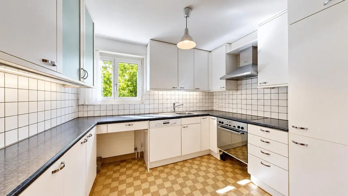 Freistehendes Einfamilienhaus mit Garten - Foto 5 von 21