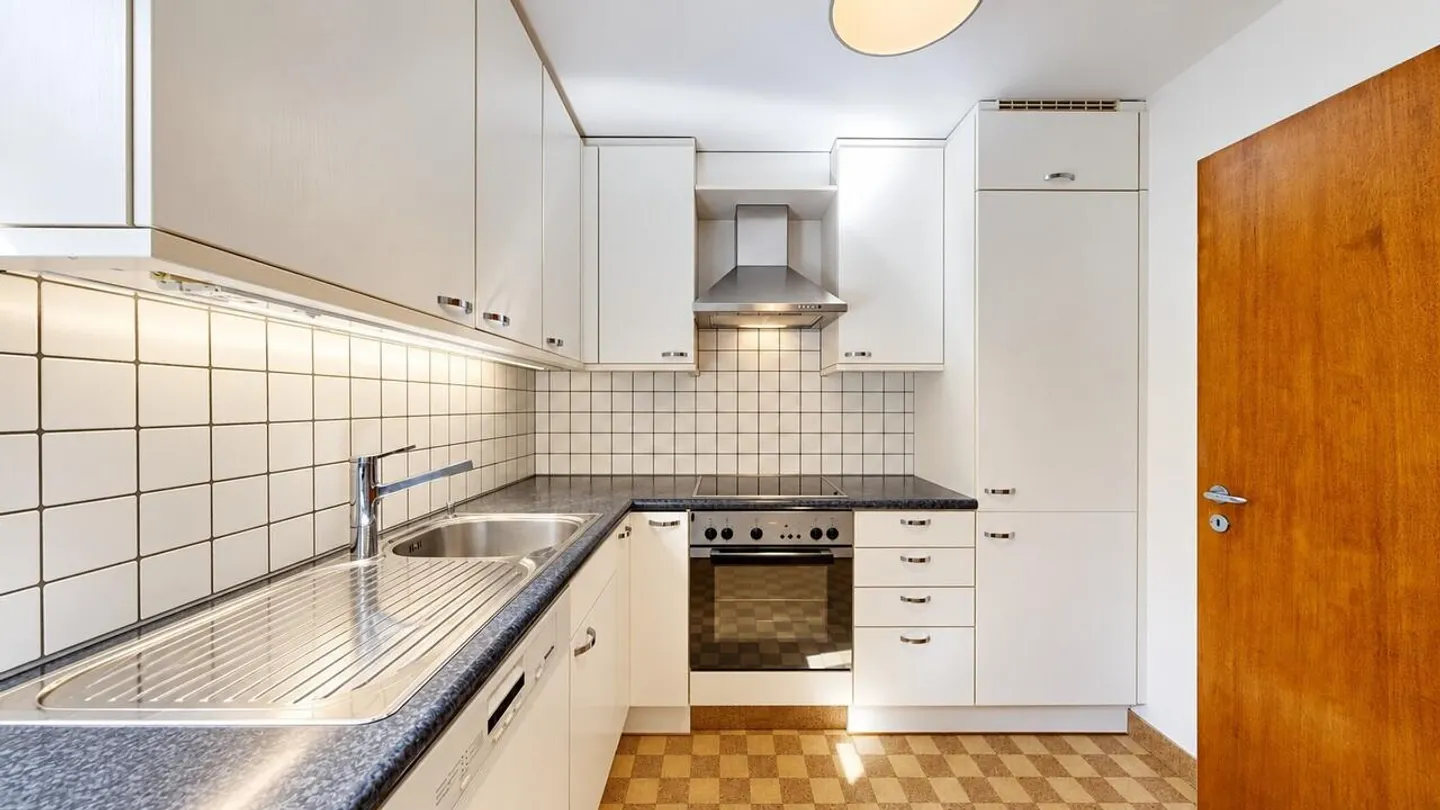 Freistehendes Einfamilienhaus mit Garten - Foto 6 von 21