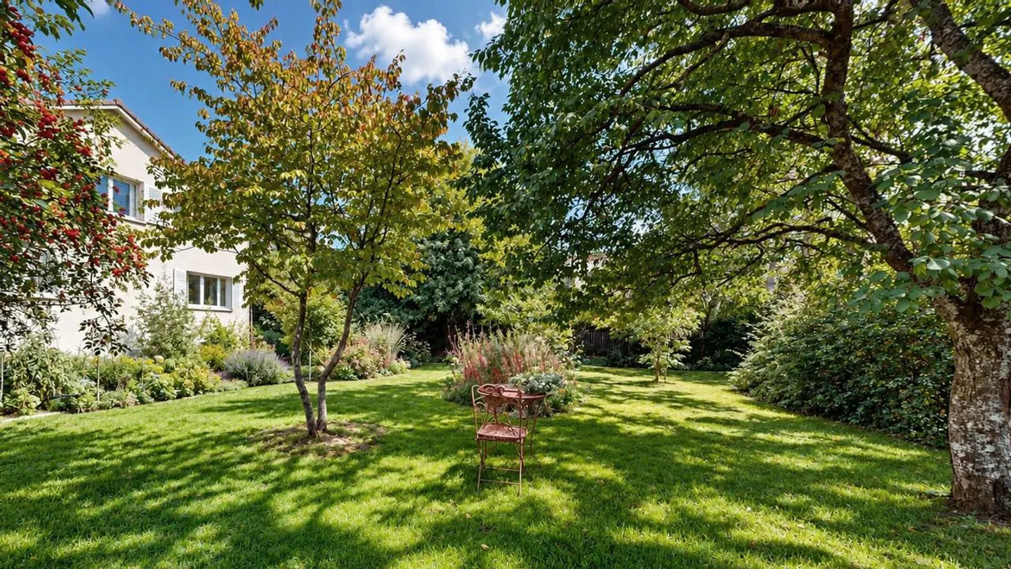 Freistehendes Einfamilienhaus mit Garten - Foto 16 von 21