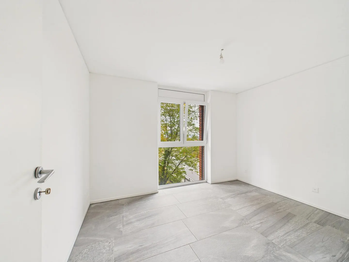 Appartamento moderno con terrazza - Foto 7 di 17