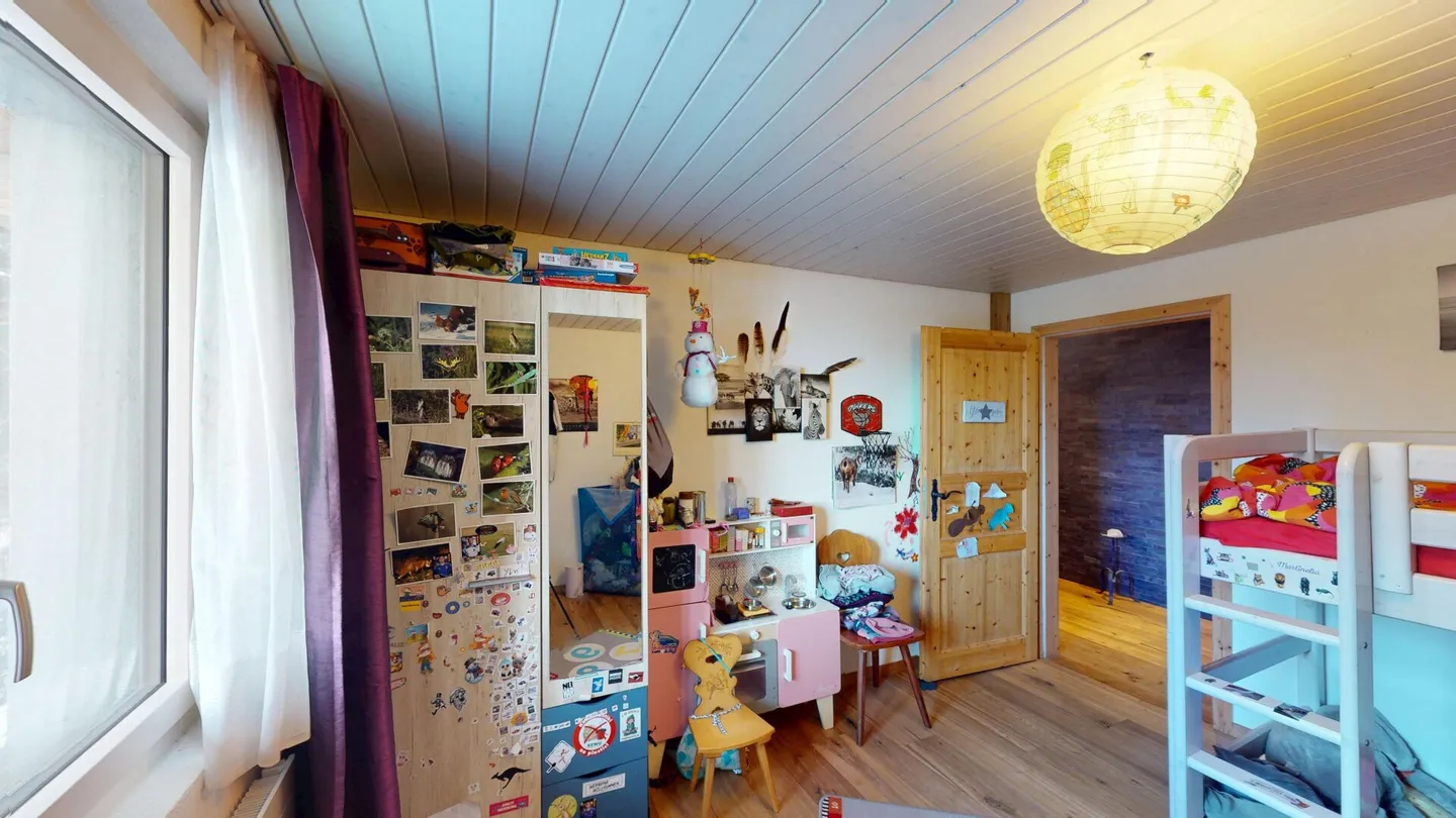 Situato in posizione tranquilla, vista mozzafiato, ristrutturato e con grande potenziale - Foto 5 di 14