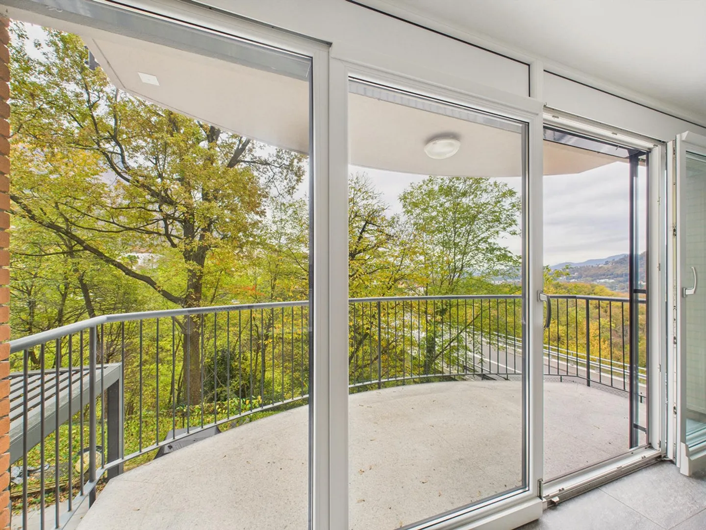 Appartamento moderno con terrazza - Foto 16 di 17