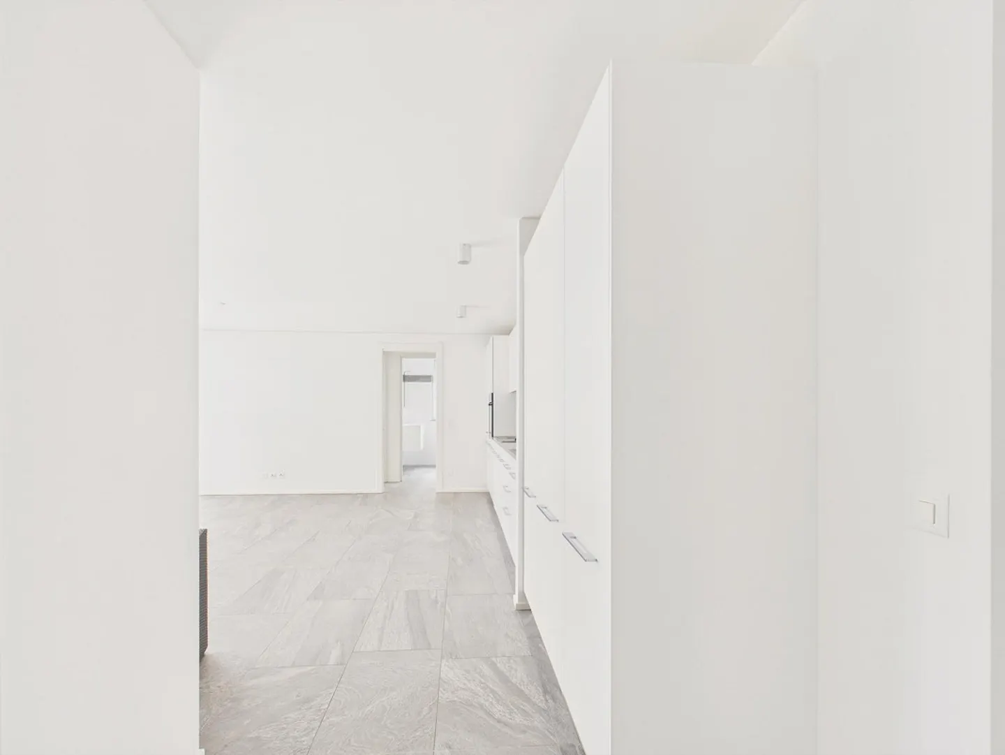 Appartamento moderno con terrazza - Foto 14 di 17