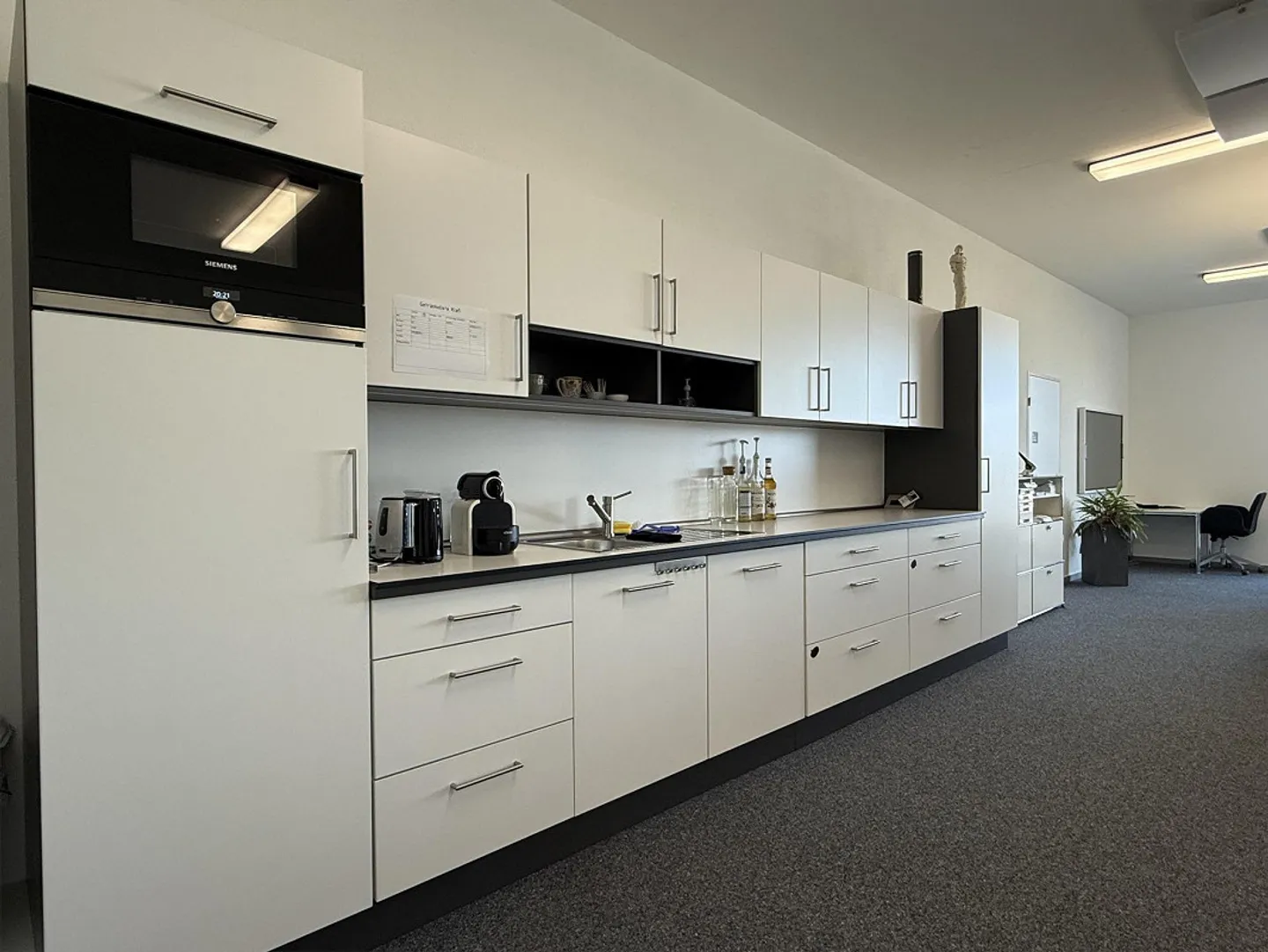 Praxis- und Büroflächen an hochfrequentierter Toplage im Zürcher We... - Photo 2 sur 8