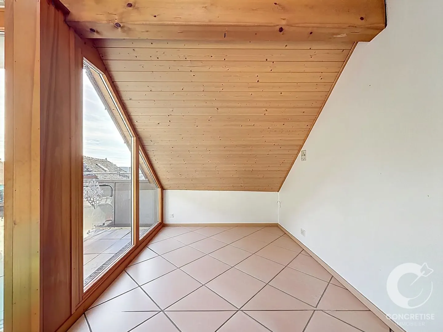 Duplex + Helles Studio in Arnex-sur-Orbe - Foto 5 von 13