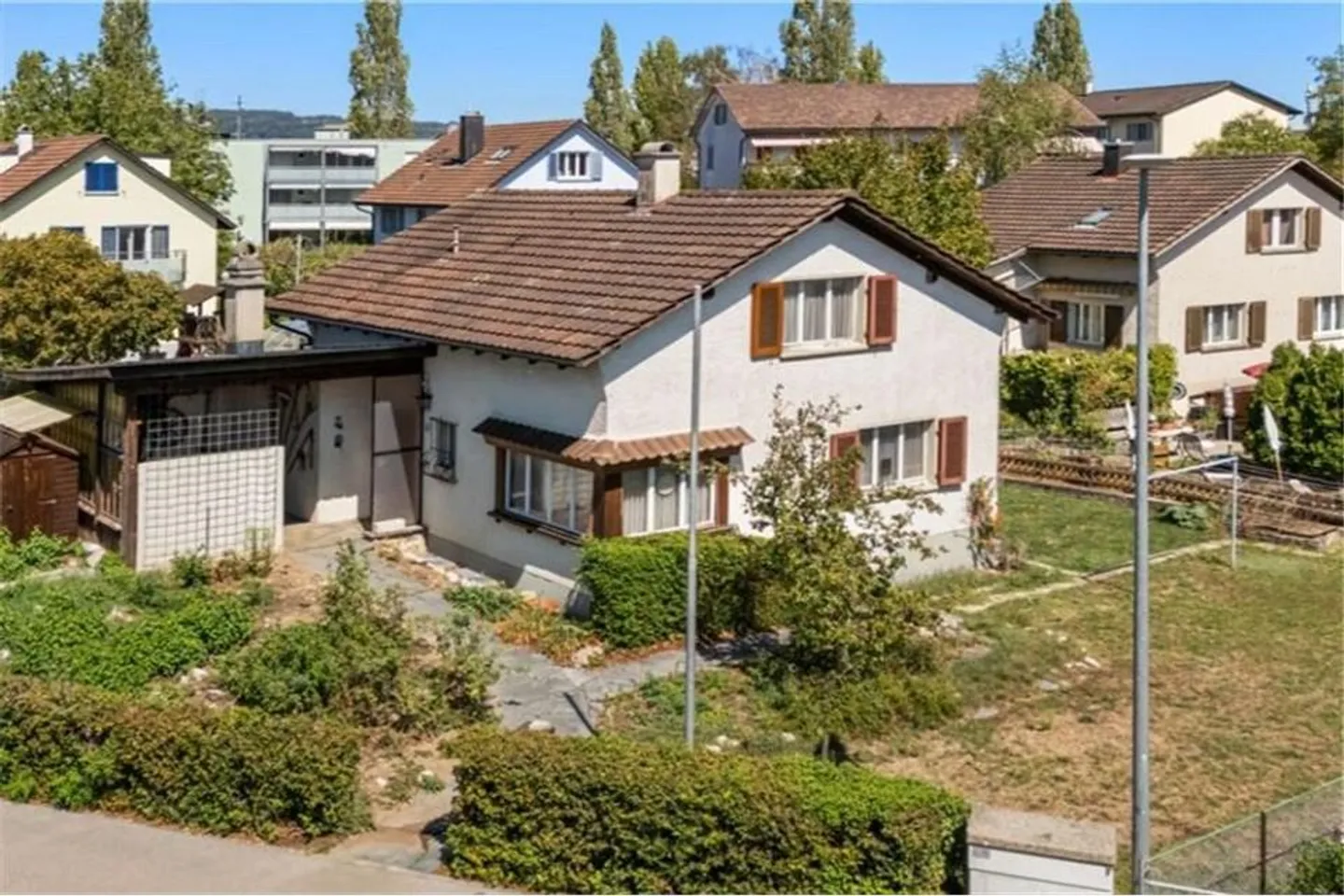 Oase im Stadtquartier - Einfamilienhaus mit 4 ½ Zimmer und Entwickl... - Photo 1 sur 13