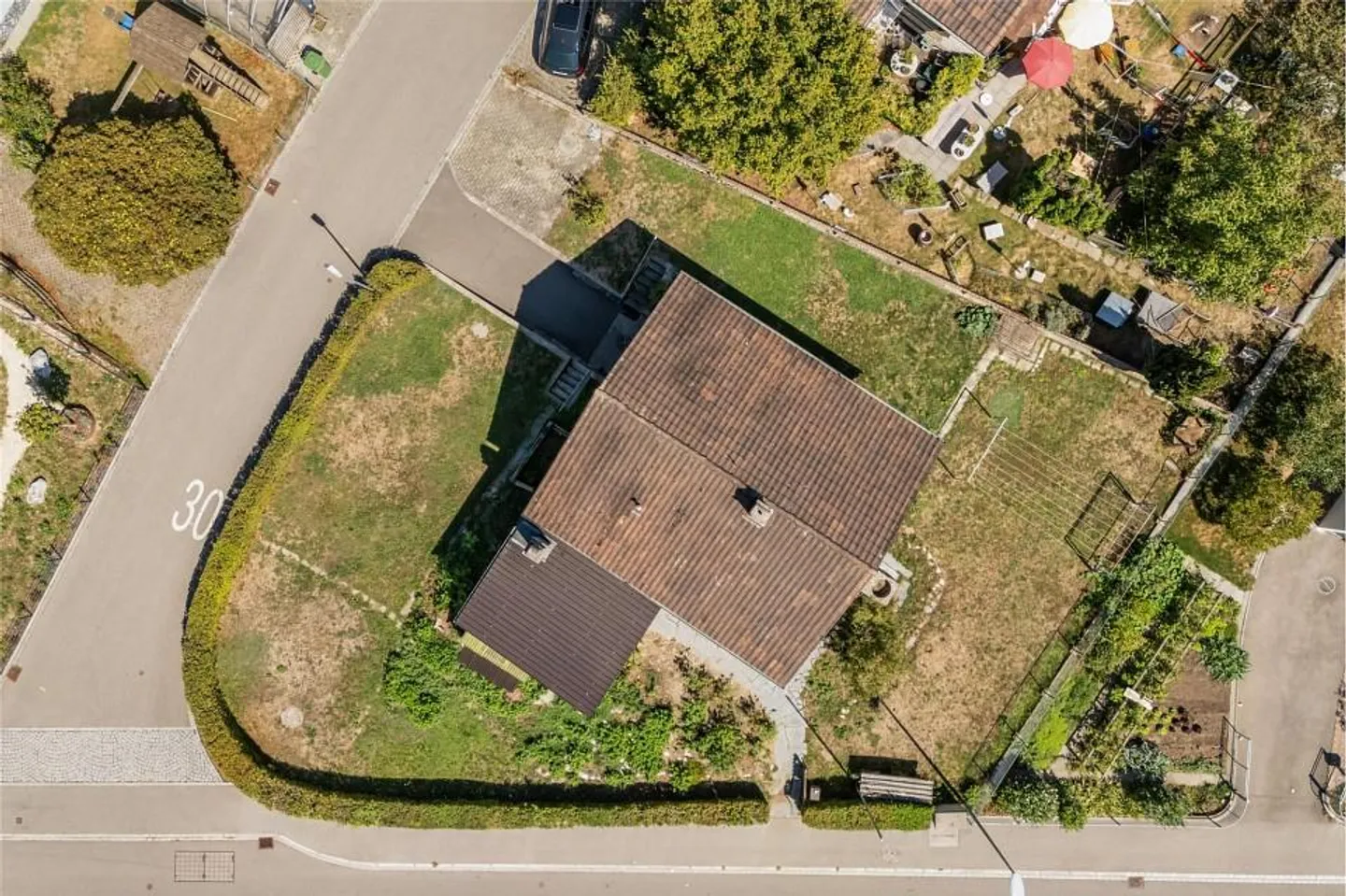 Oase im Stadtquartier - Einfamilienhaus mit 4 ½ Zimmer und Entwickl... - Photo 3 sur 13