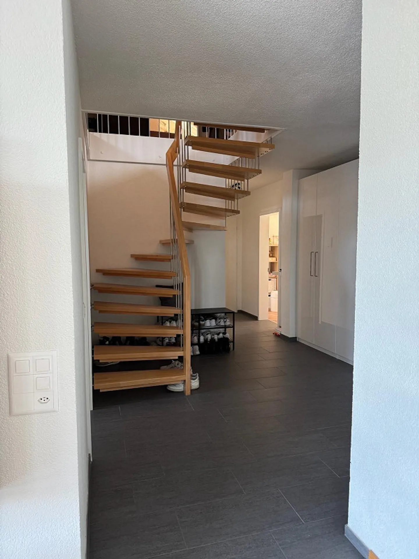 4 1/2 Room Penthouse Maisonette Apartment with Large Sun Terrace - Photo 12 of 22