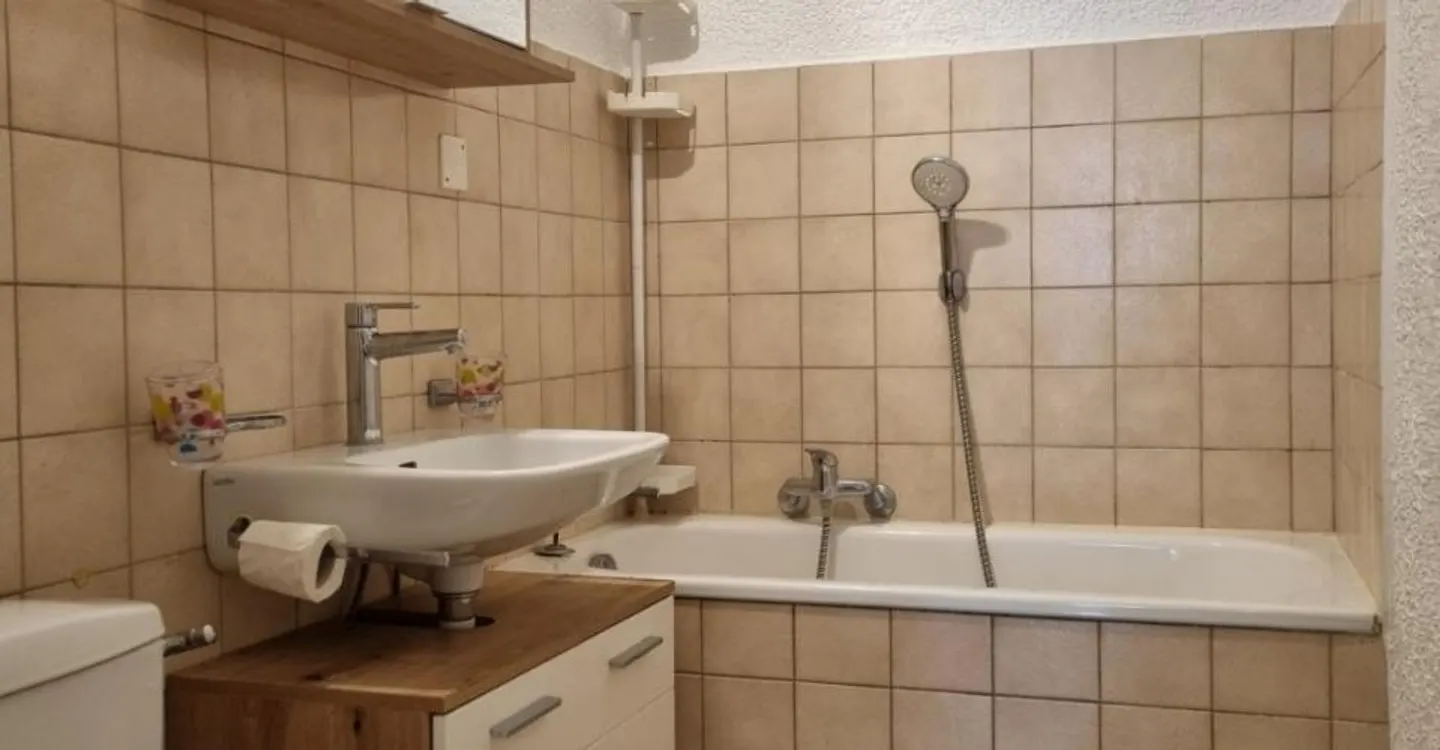 Appartement spacieux 4.5 pièces - Photo 4 sur 5