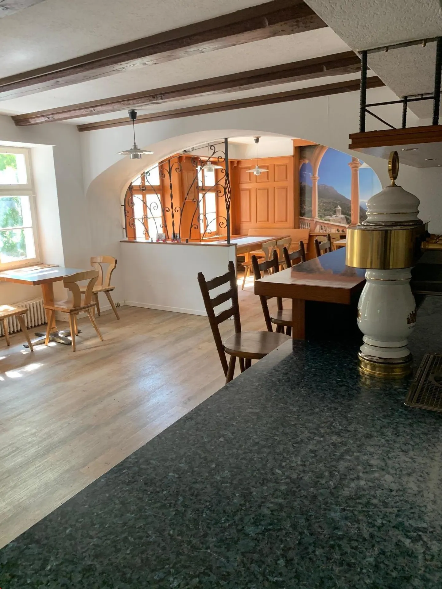 Commerciale/Ufficio/Ristorante - utilizzo versatile - disponibile immediatamente - Foto 5 di 15