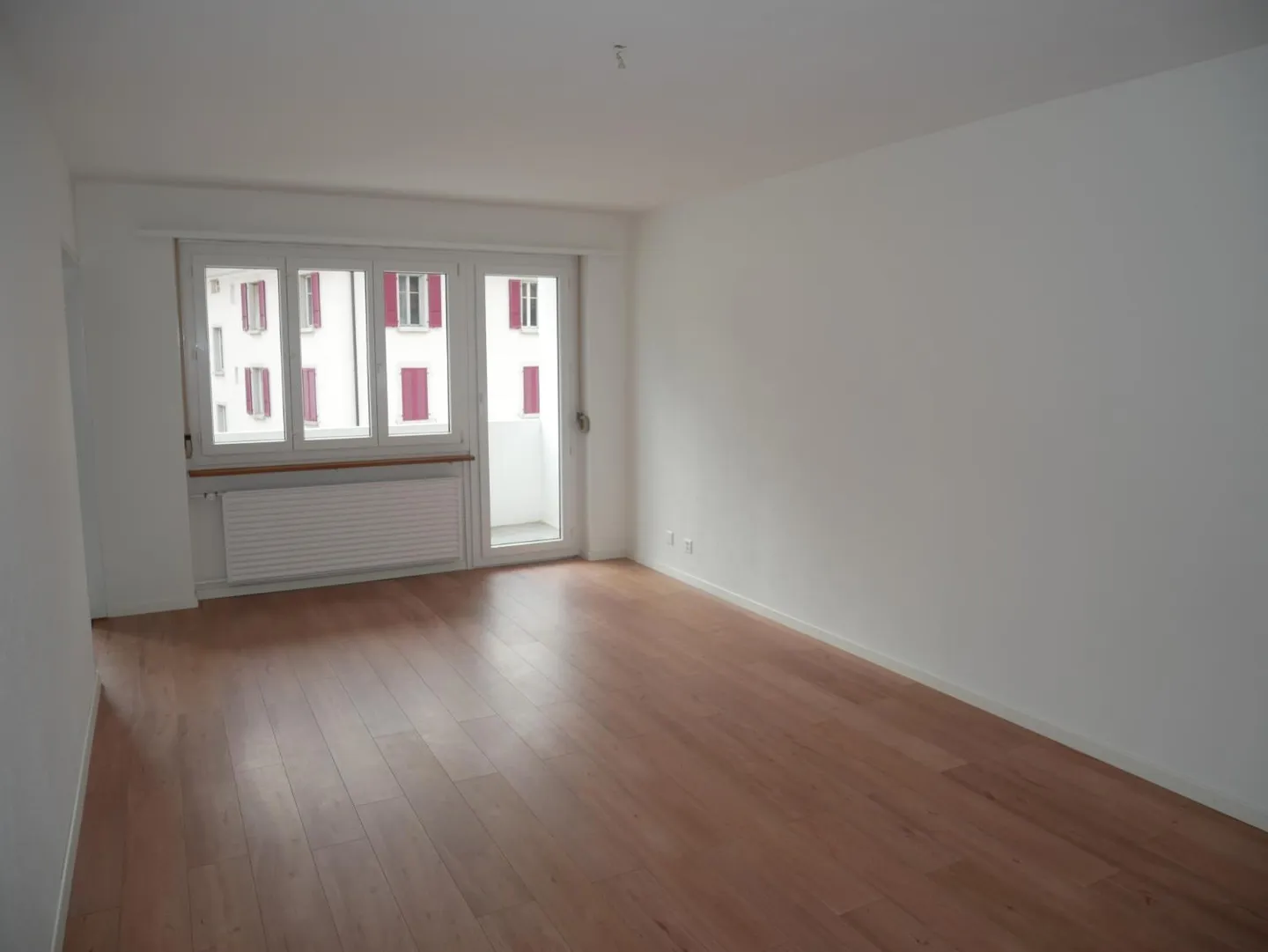 Charmant appartement 4.5 pièces - Photo 3 sur 9