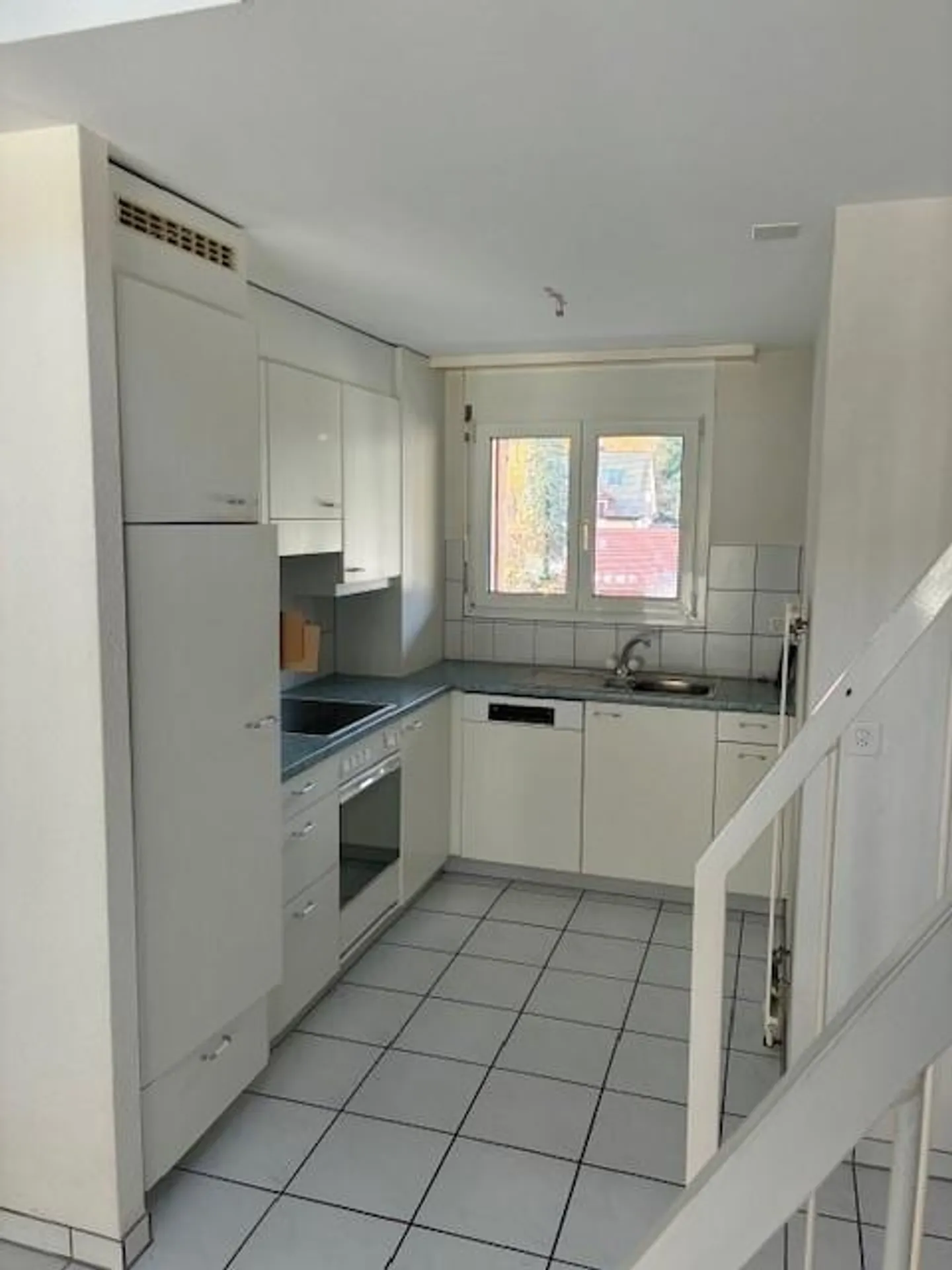 Bella, luminosa appartamento di 2,5 stanze con grande galleria - Foto 5 di 15