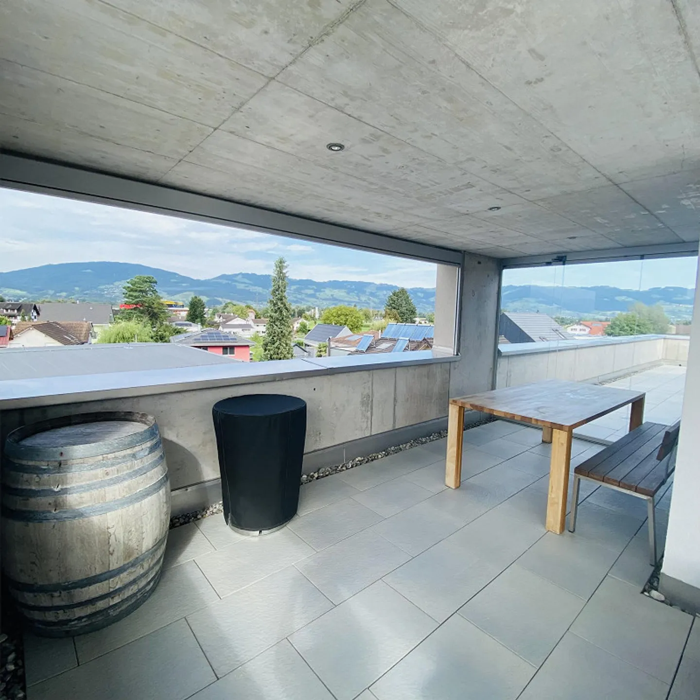 5.5 Room Attic Apartment - Photo 15 of 23