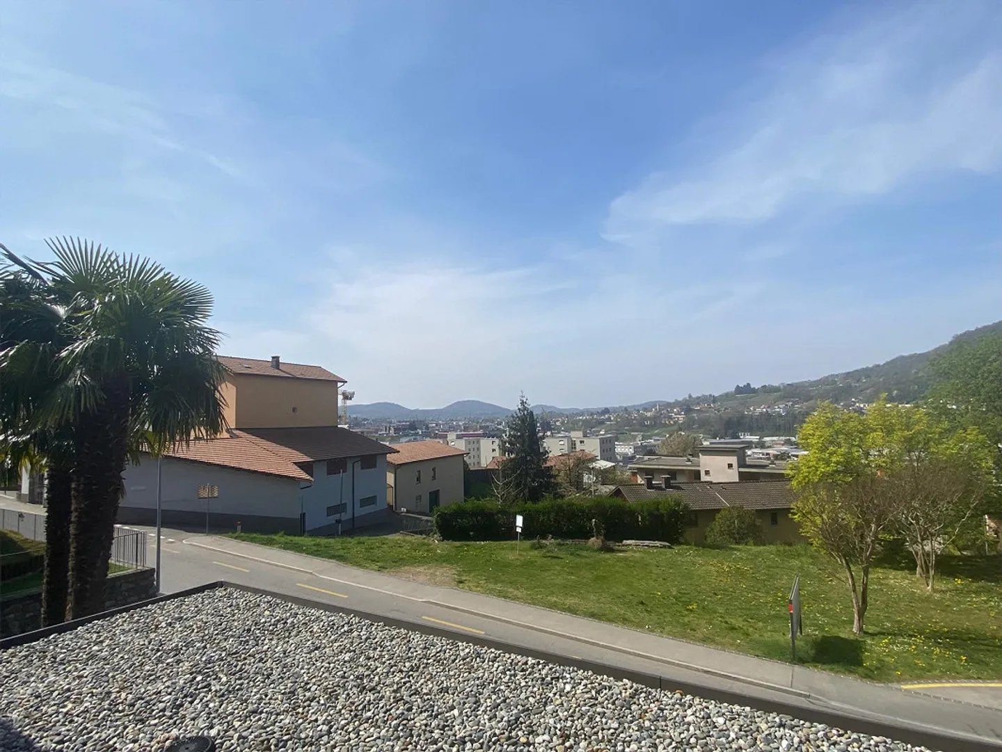 Mendrisio, Villa with large garden - Photo 6 of 18