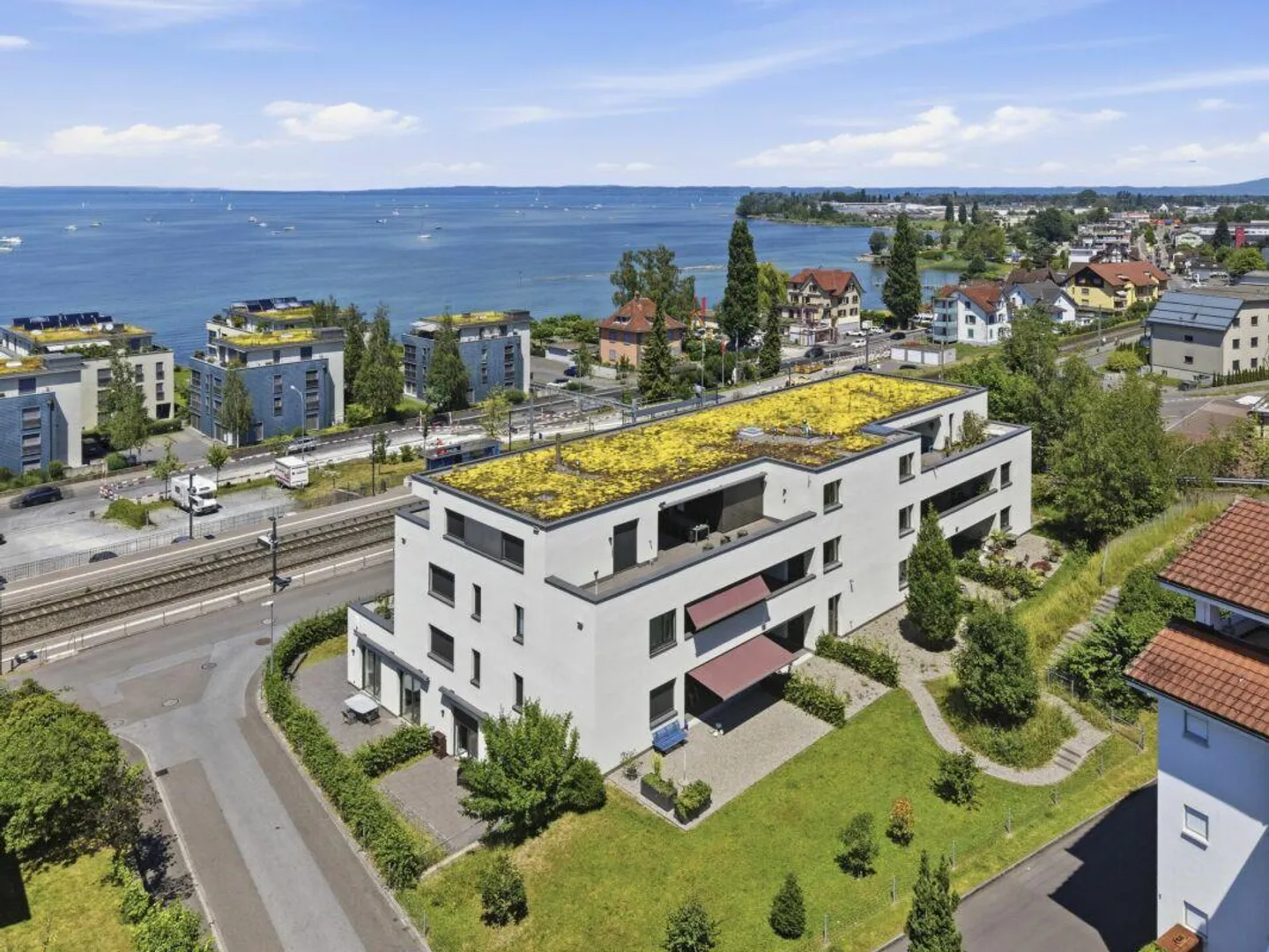 Appartement de jardin moderne, presque neuf, avec grande terrasse, à proximité immédiate du lac et de la gare - Photo 30 sur 30