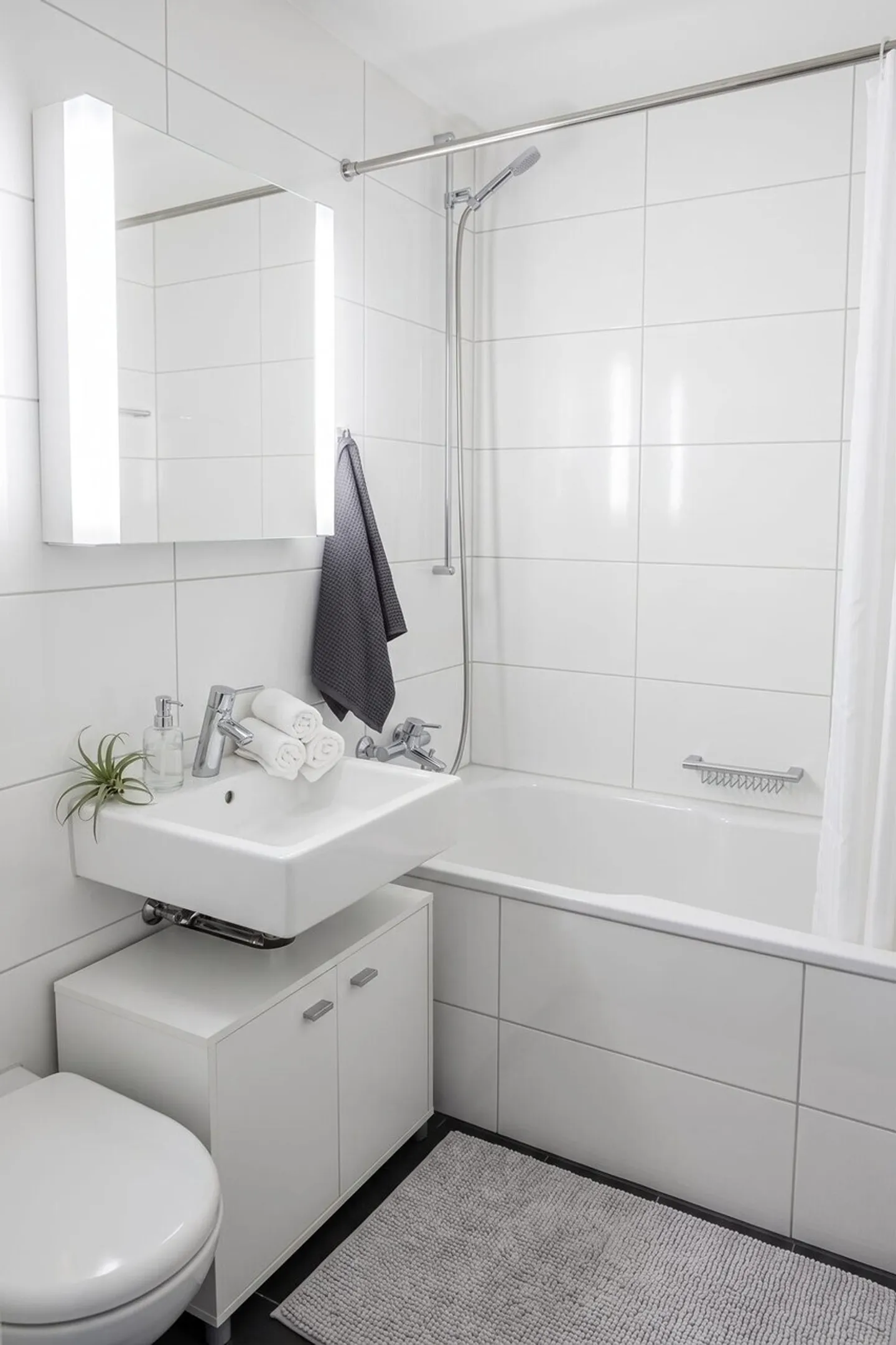 TOTAL RENOVATED: 3-Room Penthouse on the 3rd Floor - Photo 3 of 9