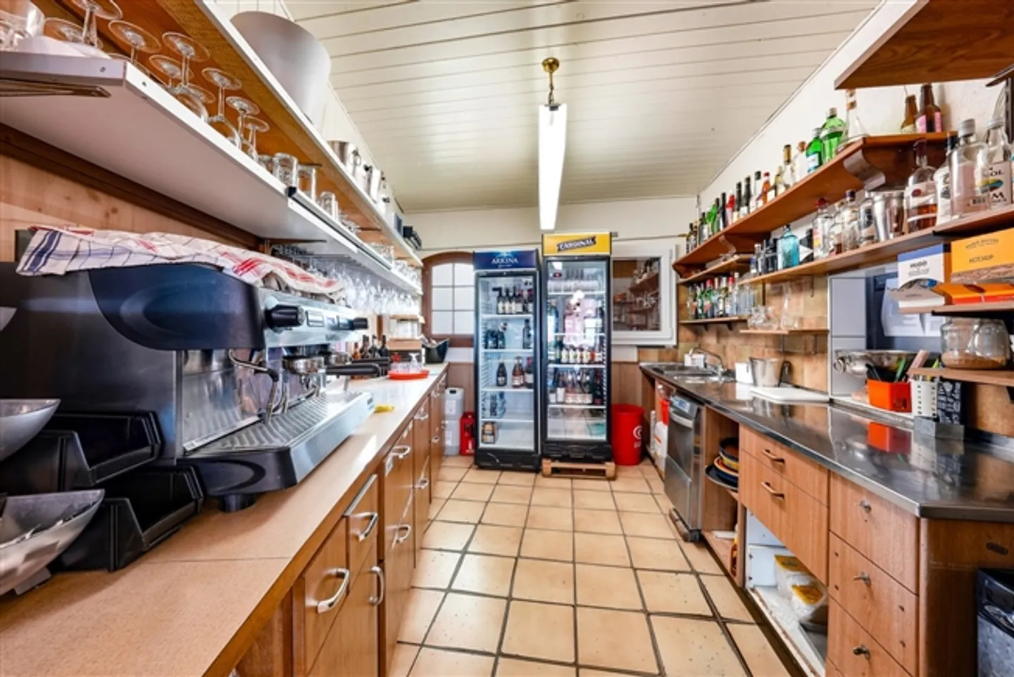 «Restaurant im Herzen einer privilegierten Lage am Ufer des Neuenburgersees» - Foto 10 von 13