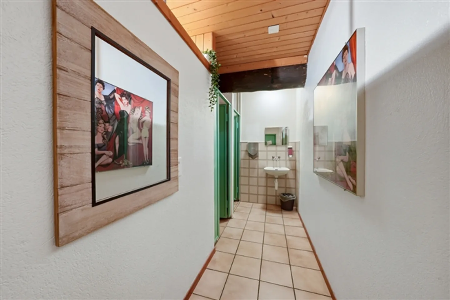 «Restaurant im Herzen einer privilegierten Lage am Ufer des Neuenburgersees» - Foto 9 von 13