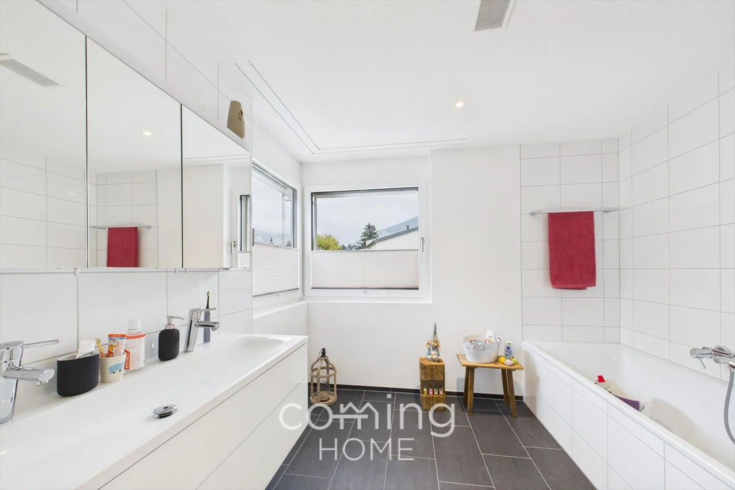 Exklusive 4.5-Zimmer-Attikawohnung in Brig - modern, sonnig und mit Alpenpanoram - Foto 7 von 12