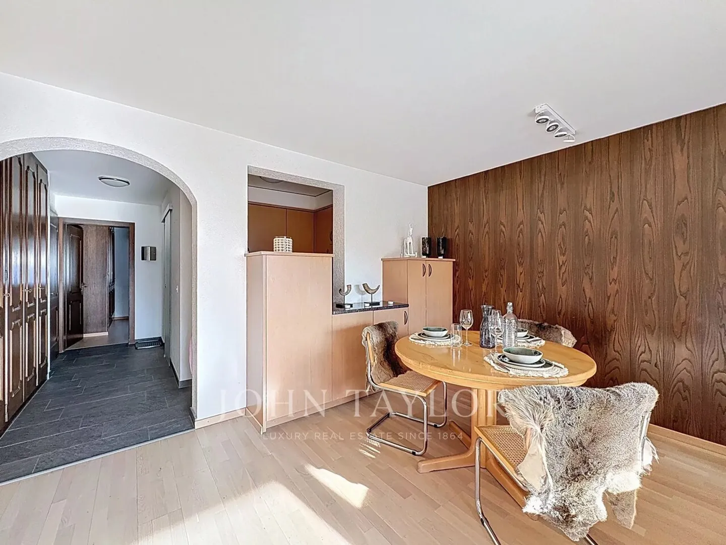 Appartement Ski-in/Ski-out avec Vue - Photo 3 sur 13