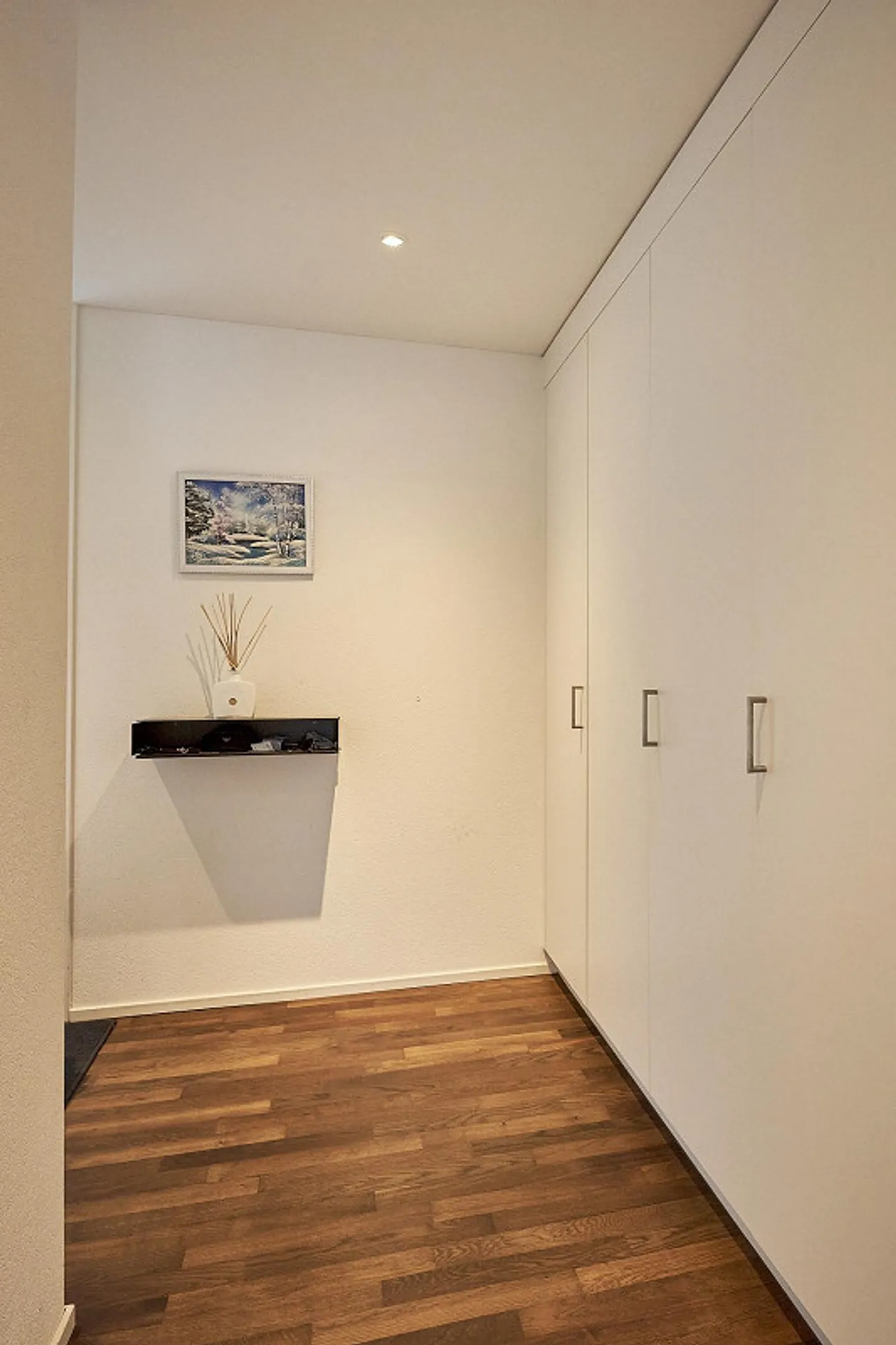 Appartement spacieux de 4,5 pièces dans un emplacement idéal - Photo 9 sur 12