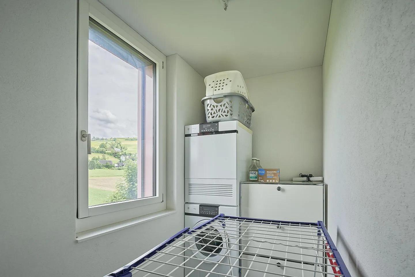 Appartement spacieux de 4,5 pièces dans un emplacement idéal - Photo 10 sur 12
