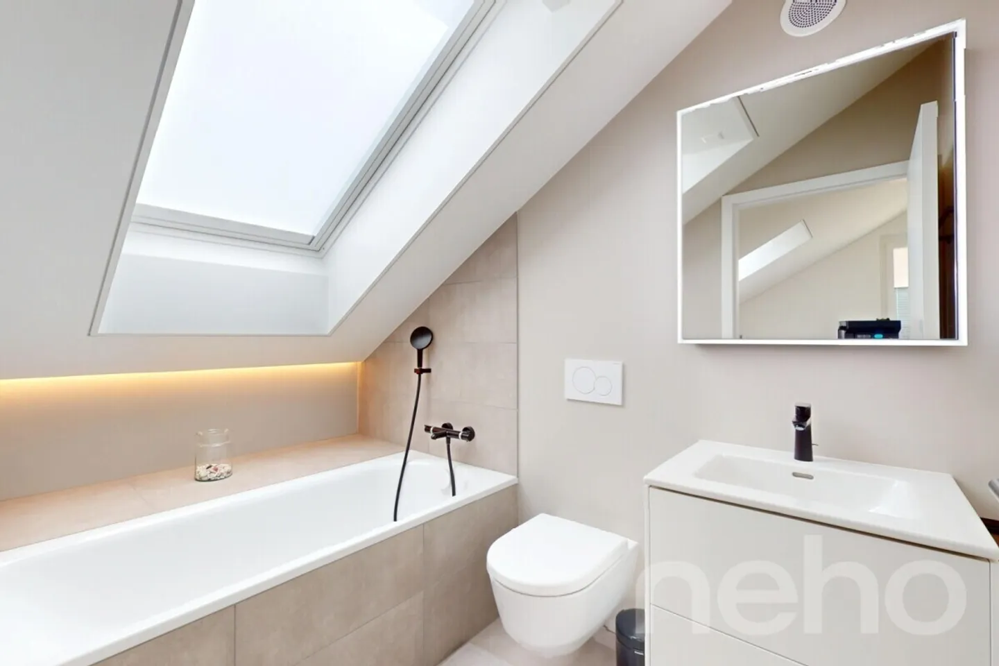 Wunderschönes Penthouse-Duplex mit Terrasse und Panoramablick - Foto 11 von 12