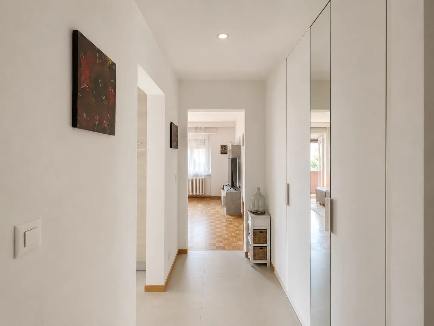 SEMENTINA - FOR RENT 3.5 ROOMS WITH GARAGE AND TERRACE - Photo 3 of 6