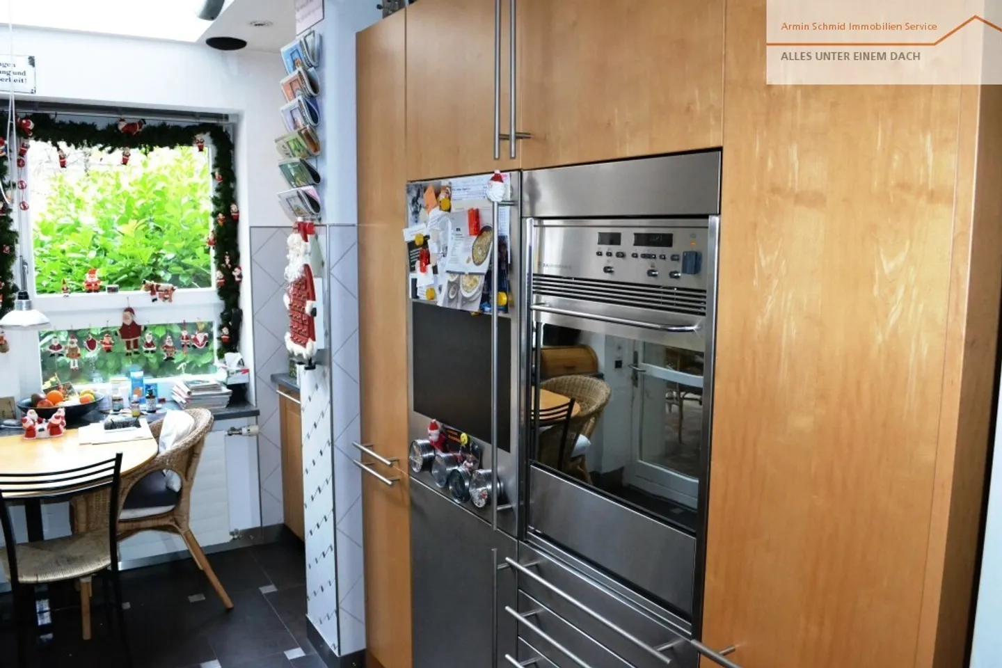 Charmantes Familienhaus mit Garten - Foto 6 von 17